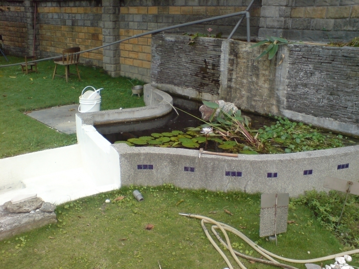 庭園造景水池防水